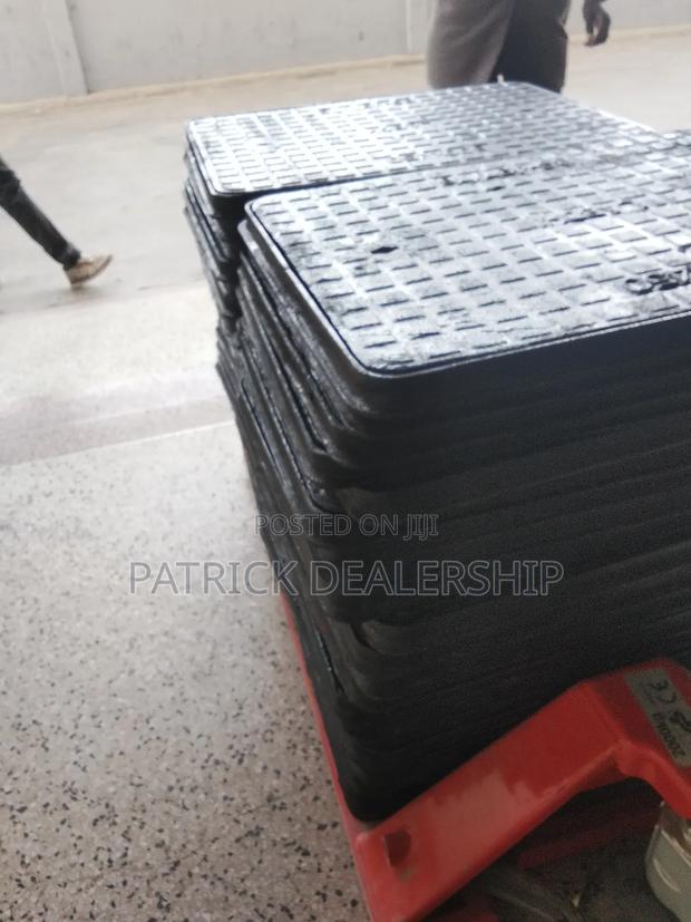 Light Duty Manhole Cover - thumbnail 3