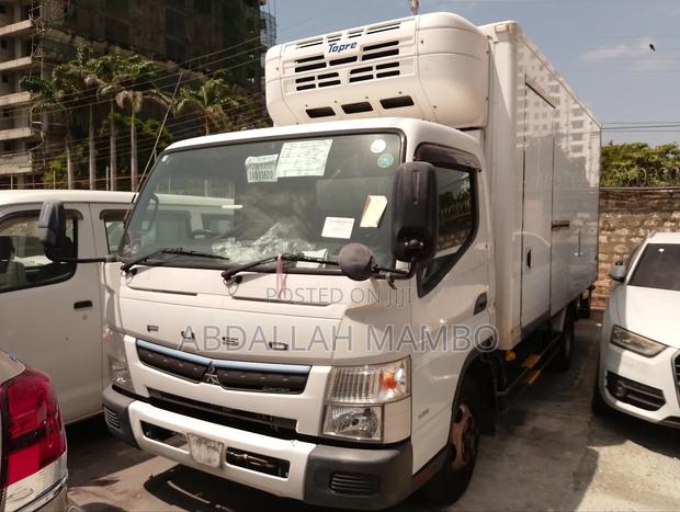 Mitsubishi Canter - thumbnail 2