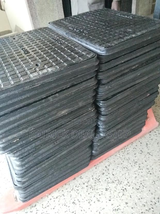 Cast Iron Manhole Cover - main view