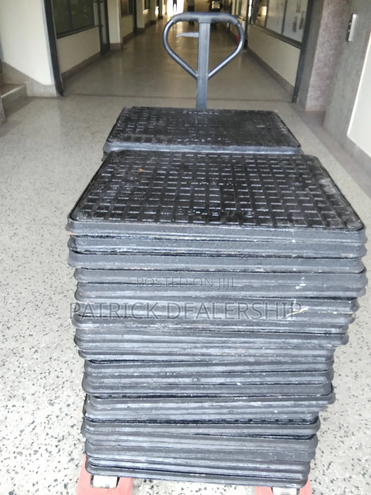 600 by 450 Mm Cast Iron Manhole Cover
