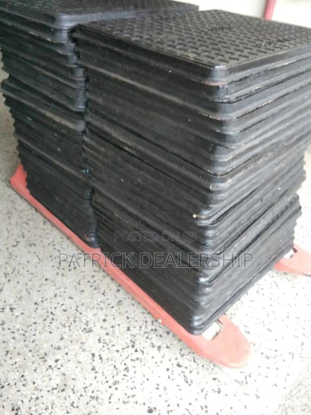 450 by 450 Mm Manhole Cover - thumbnail 2