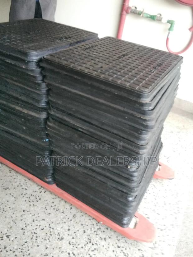 Medium Duty Manhole Cover