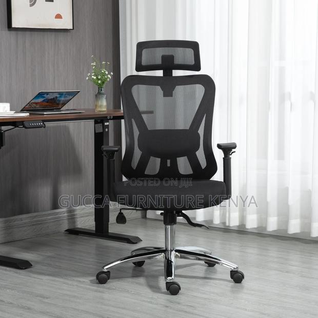 Executive High Back Mesh Executive Office Chair - thumbnail 3