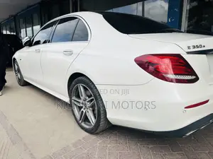 Mercedes-Benz E350e 2019 White