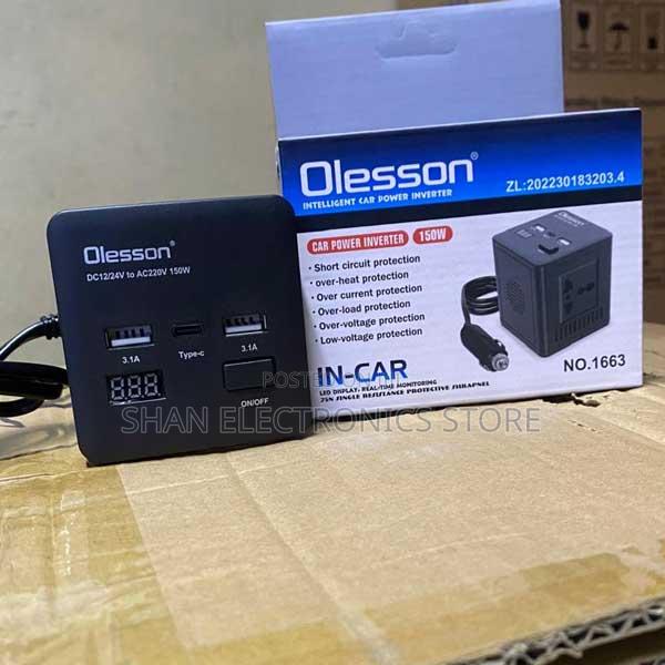 Type-C Port Ac Power Switch and Cigarette Lighter Car Power Inverter - main view