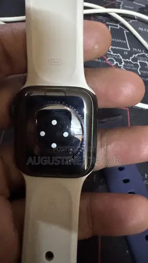 Apple Watch Series 7