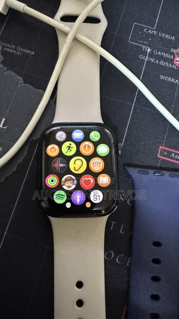Apple Watch Series 7 - thumbnail 6
