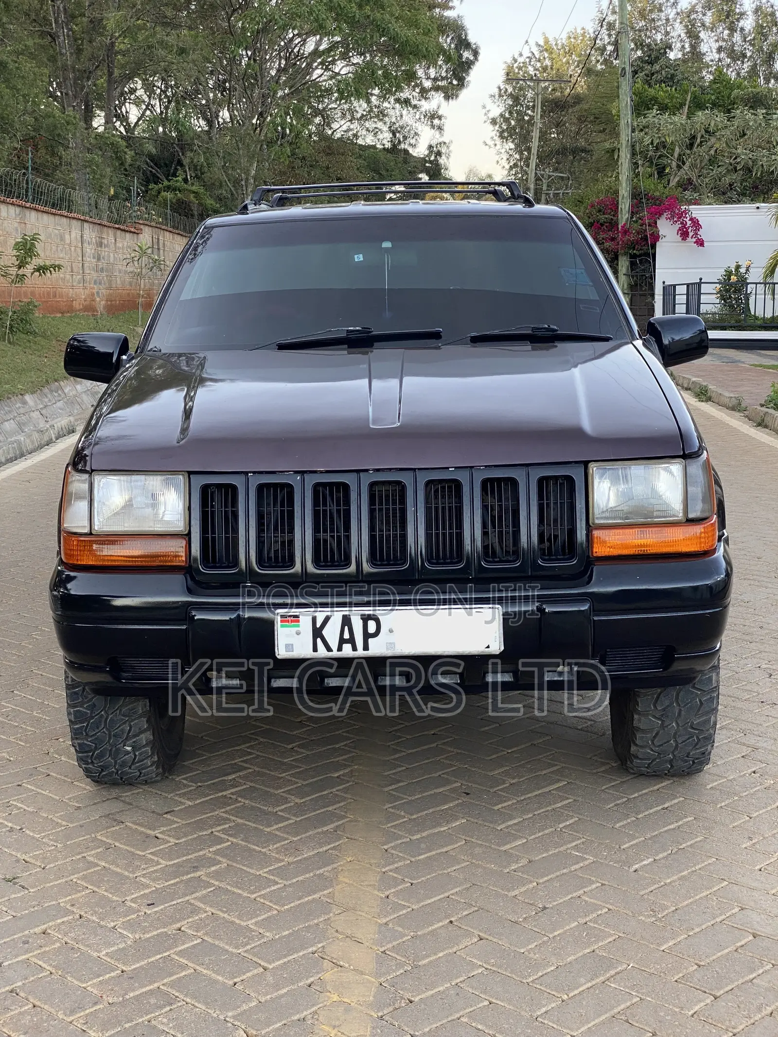 Jeep Grand Cherokee 1997 Maroon