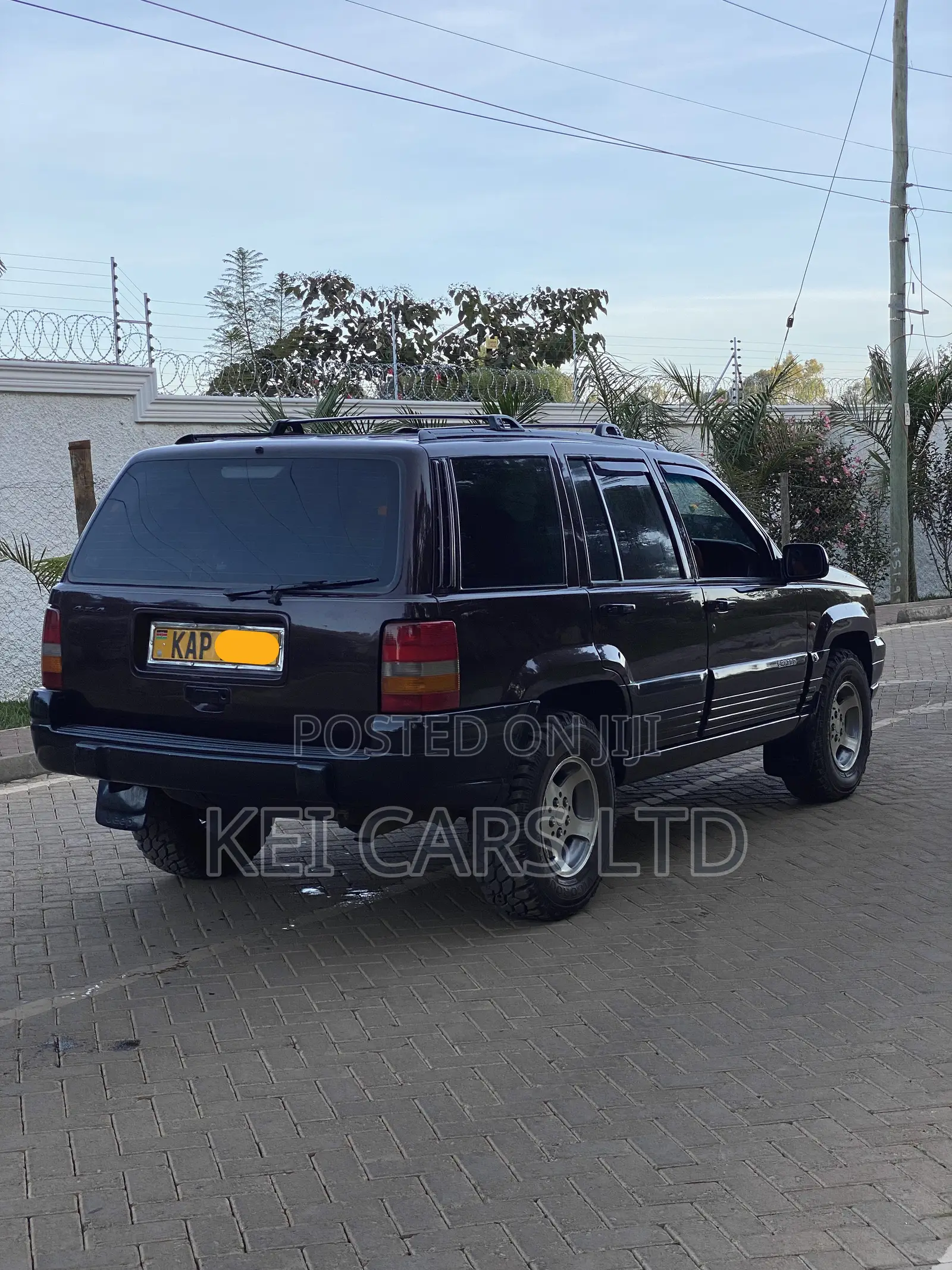 Jeep Grand Cherokee 1997 Maroon