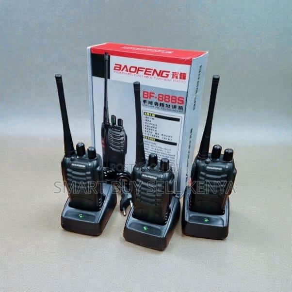 Baofeng Bf-888s Walkie Talkie 5km Range Rechargeable Battery