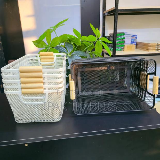 Mesh Storage Basket With Wooden Handle - main view