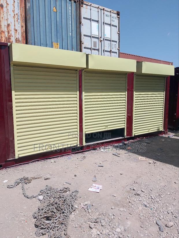 20 Ft Container Shop - main view