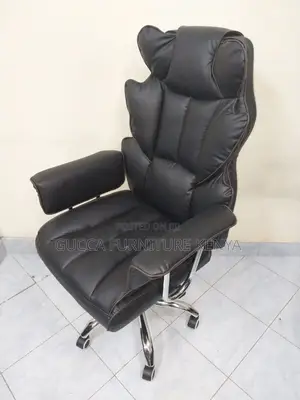 Executive Leather Upholstered Directors Chair