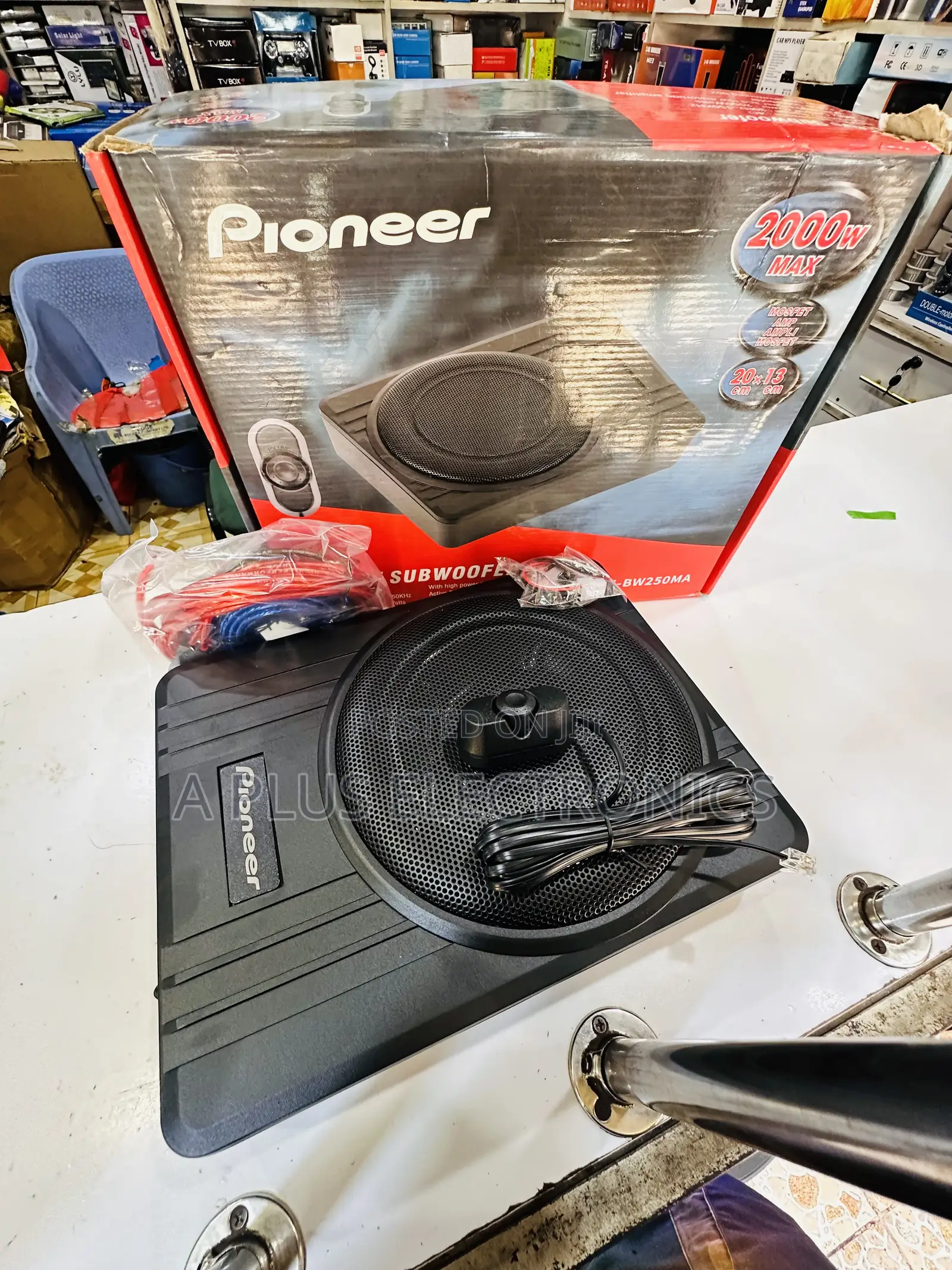 Pioneer Underseat Subwoofer Bw250 – Space-Saving Car Subwoofer