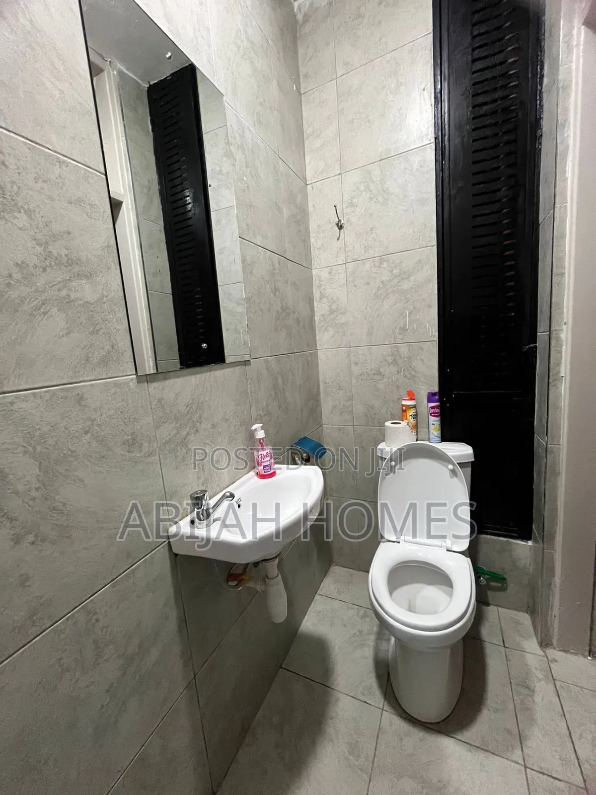 Studio Apartment Airbnb Roysambu