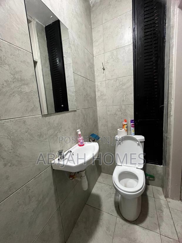 Studio Apartment Airbnb Roysambu - thumbnail 8