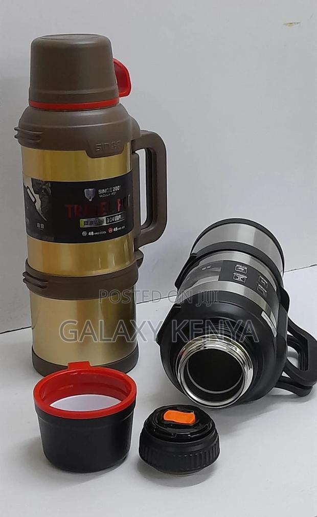 Portable Double Wall Travel Flask - main view