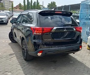 Mitsubishi Outlander 2019 Black