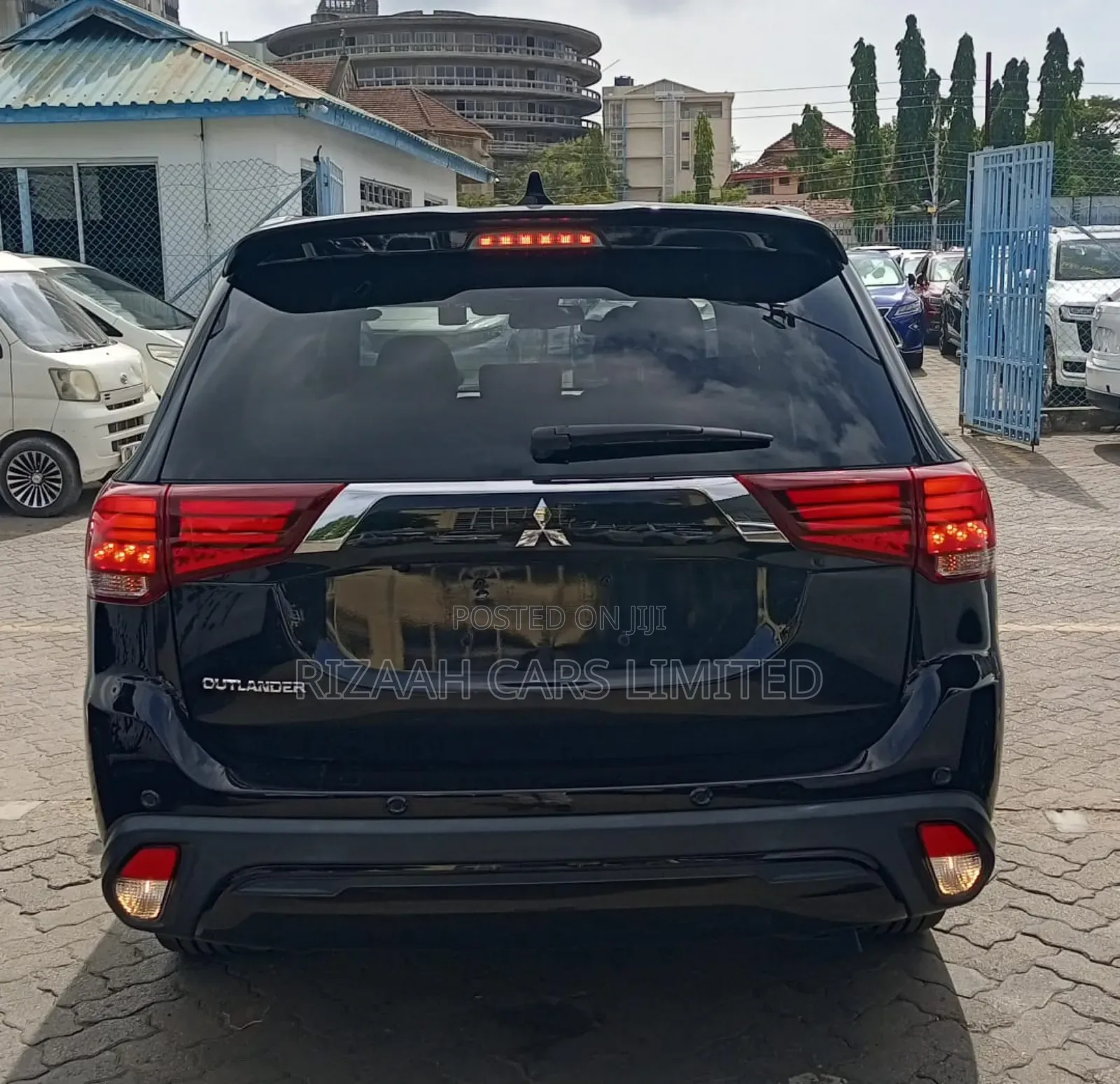 Mitsubishi Outlander 2019 Black
