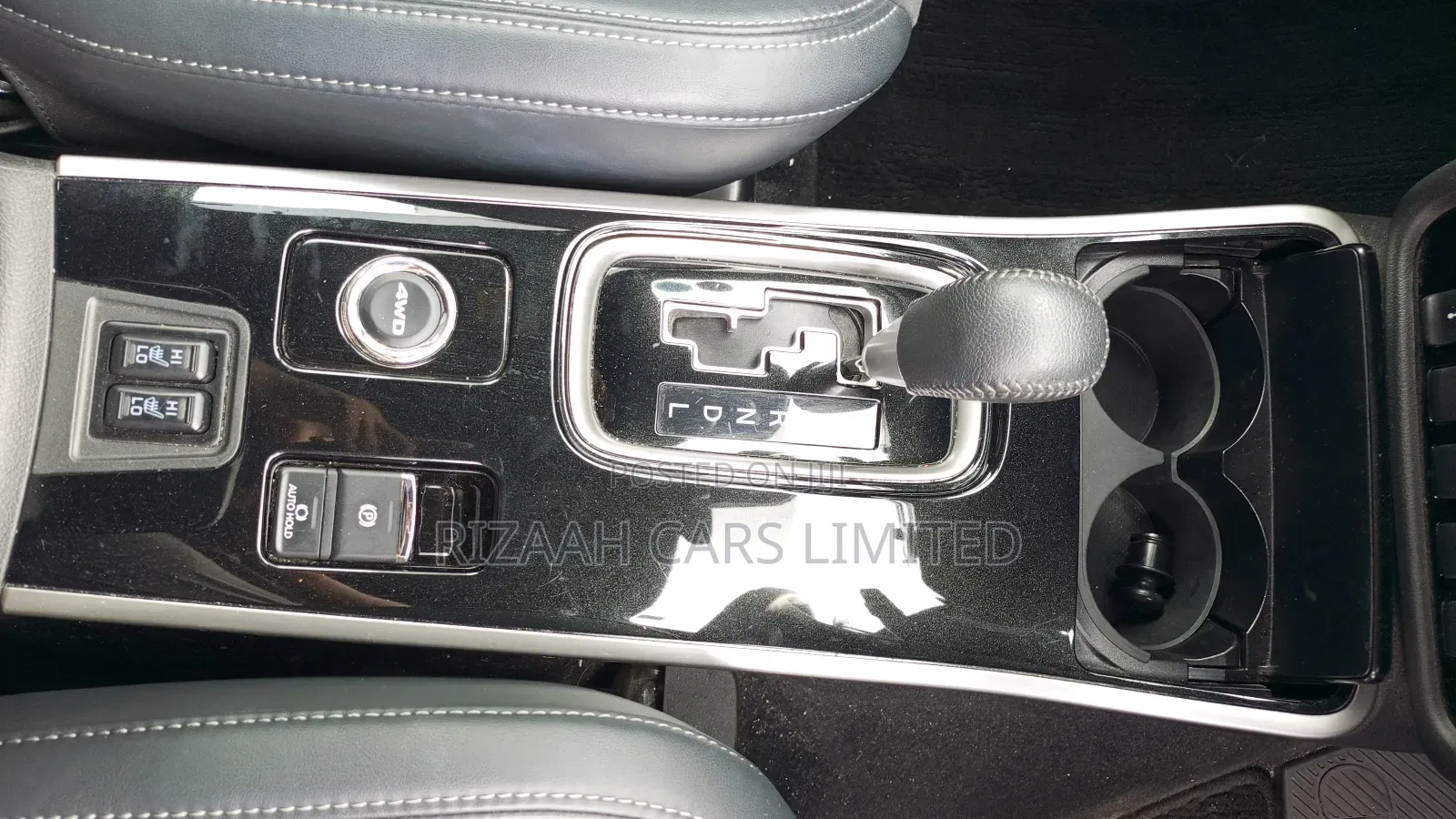 Mitsubishi Outlander 2019 Black
