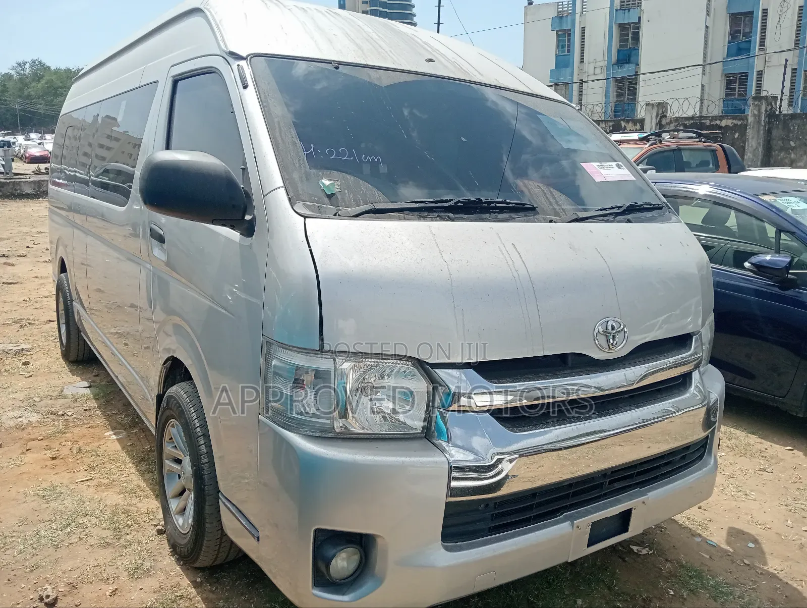 Toyota HiAce 2019 Silver