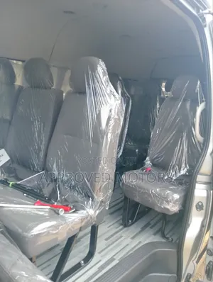 Toyota HiAce 2019 Silver