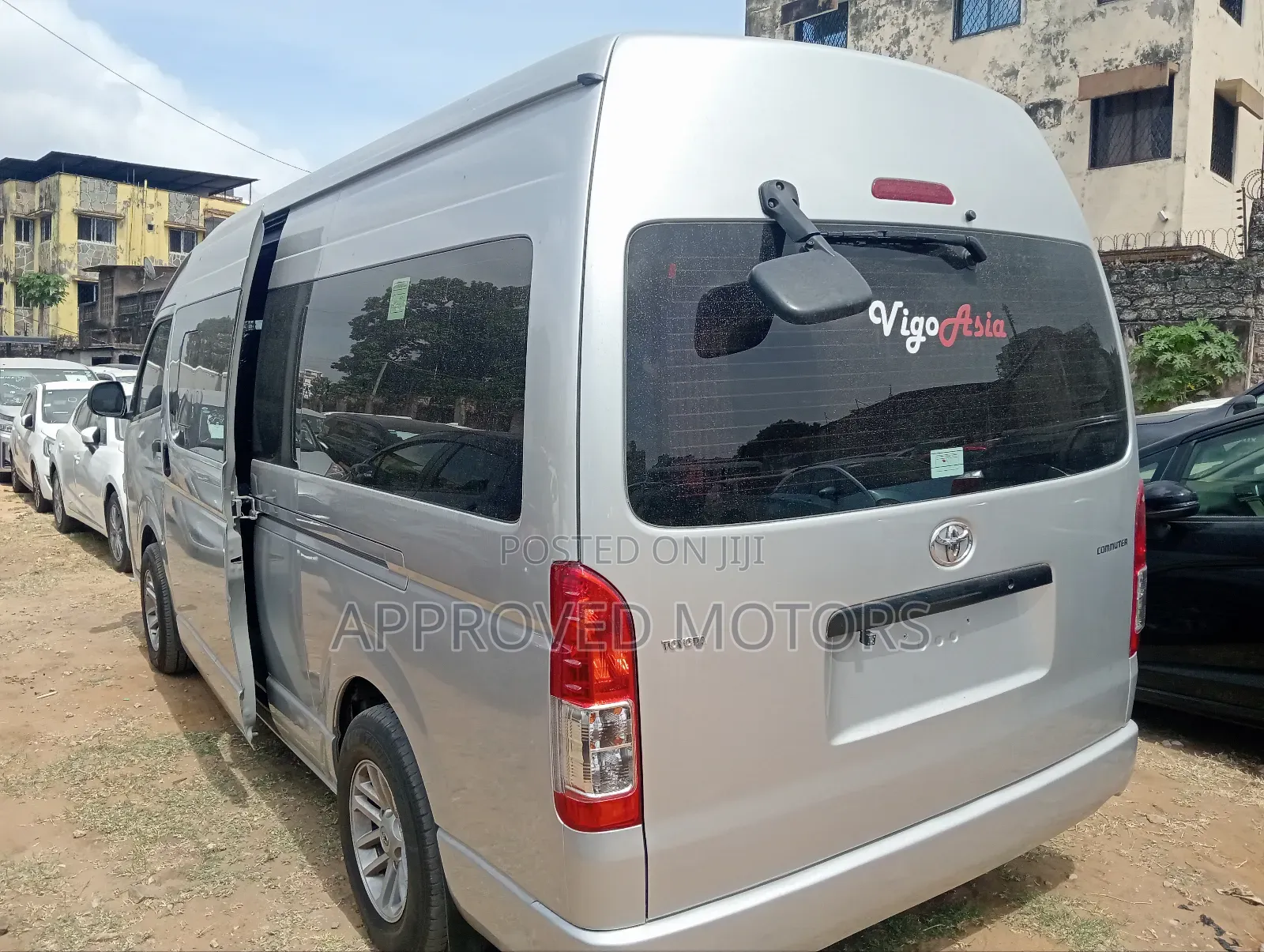 Toyota HiAce 2019 Silver