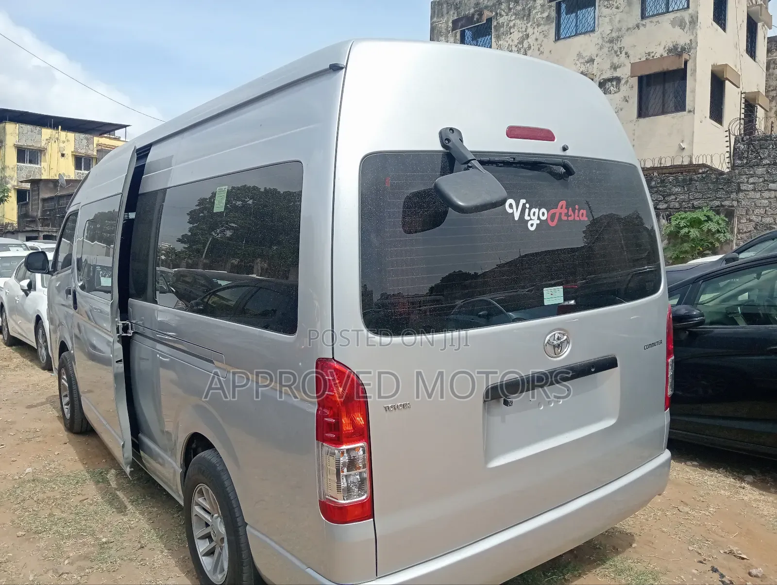 Toyota HiAce 2019 Silver
