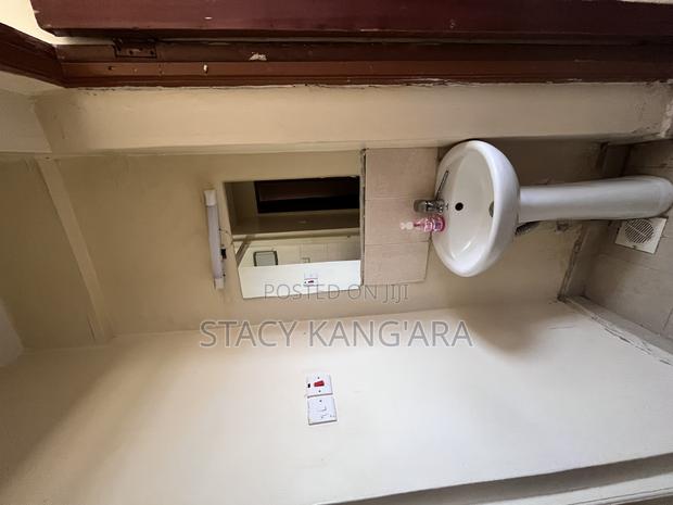 TRM Drive ,One Bedroom Airbnb - thumbnail 4