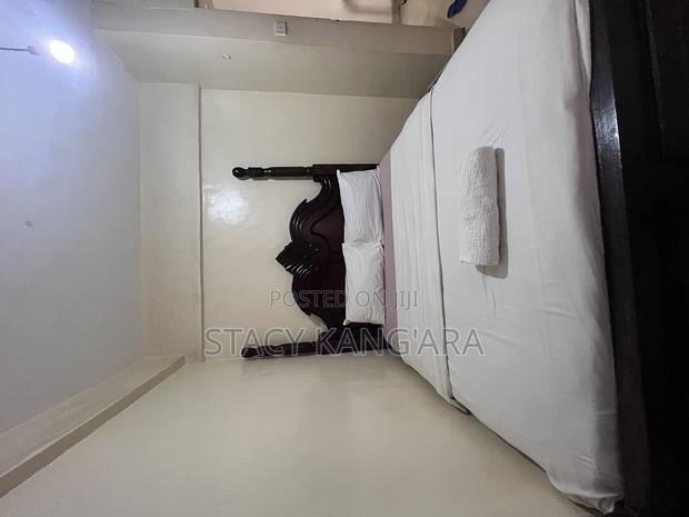 TRM Drive ,One Bedroom Airbnb - thumbnail 5