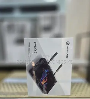 Hollyland Pyro 7 Wireless Transceiver Monitor