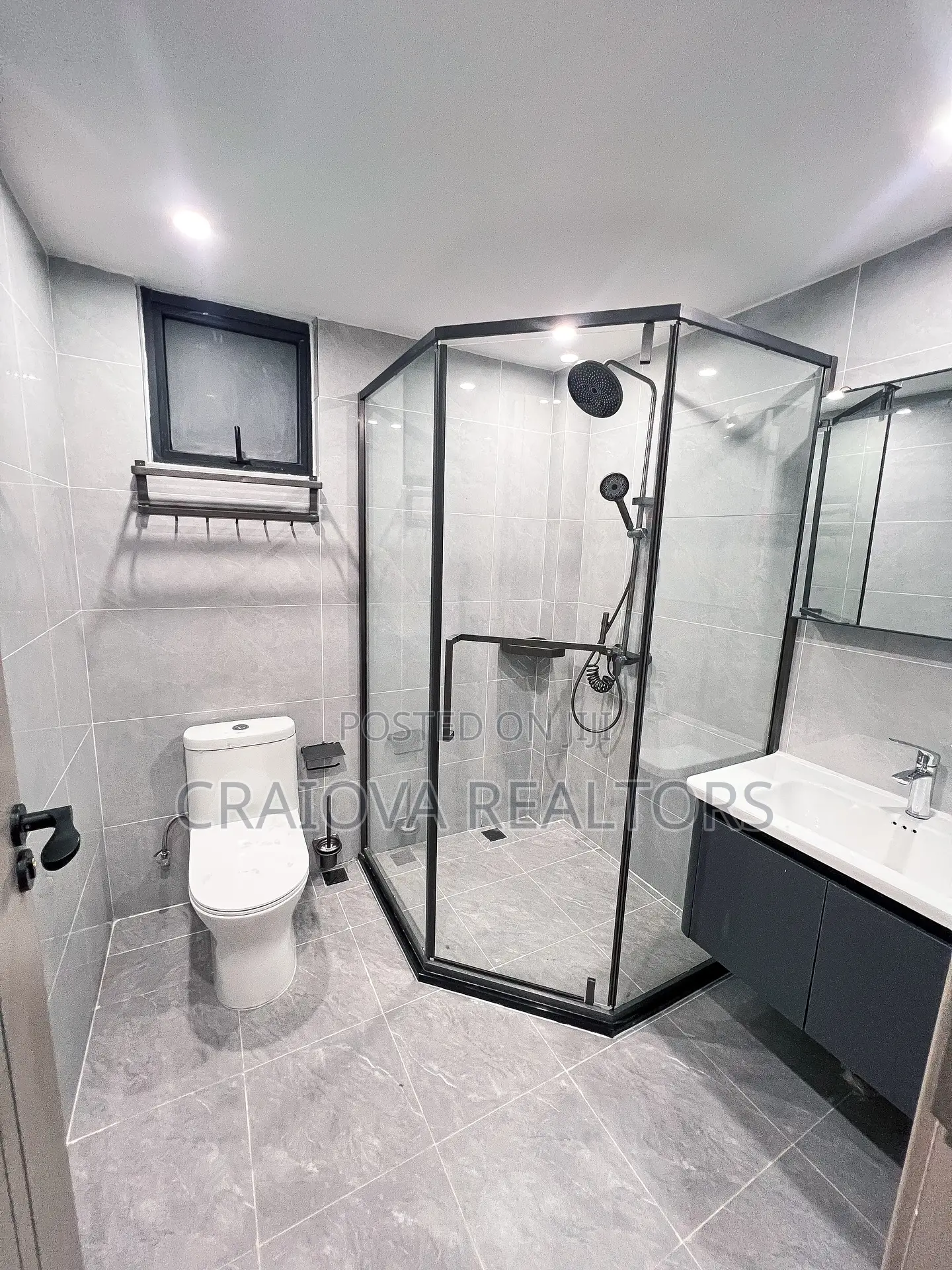 3bdrm Apartment in Lavington for sale