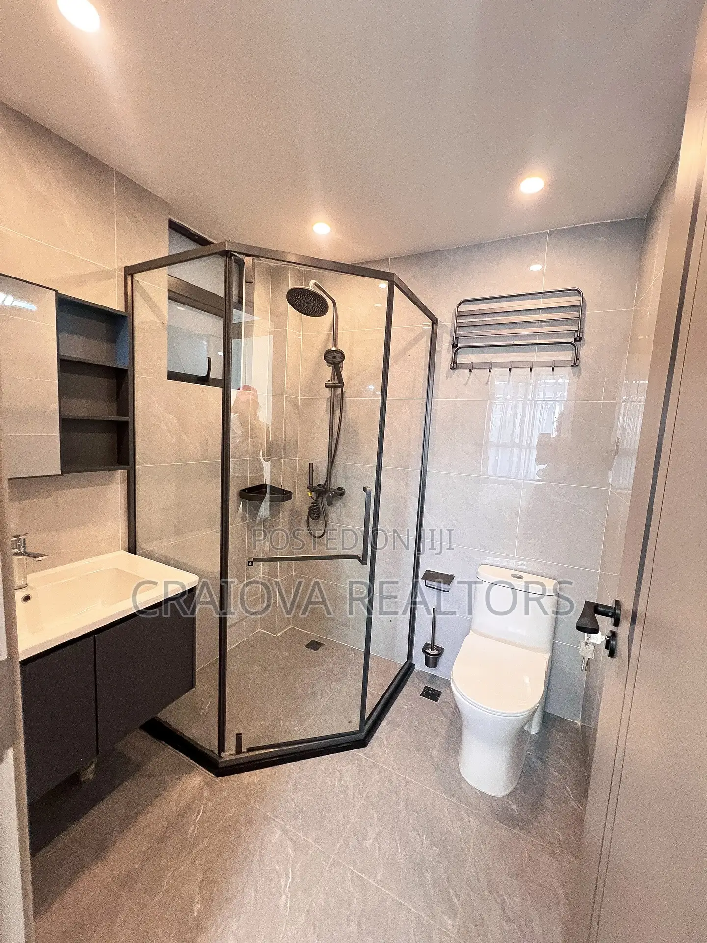 3bdrm Apartment in Lavington for sale