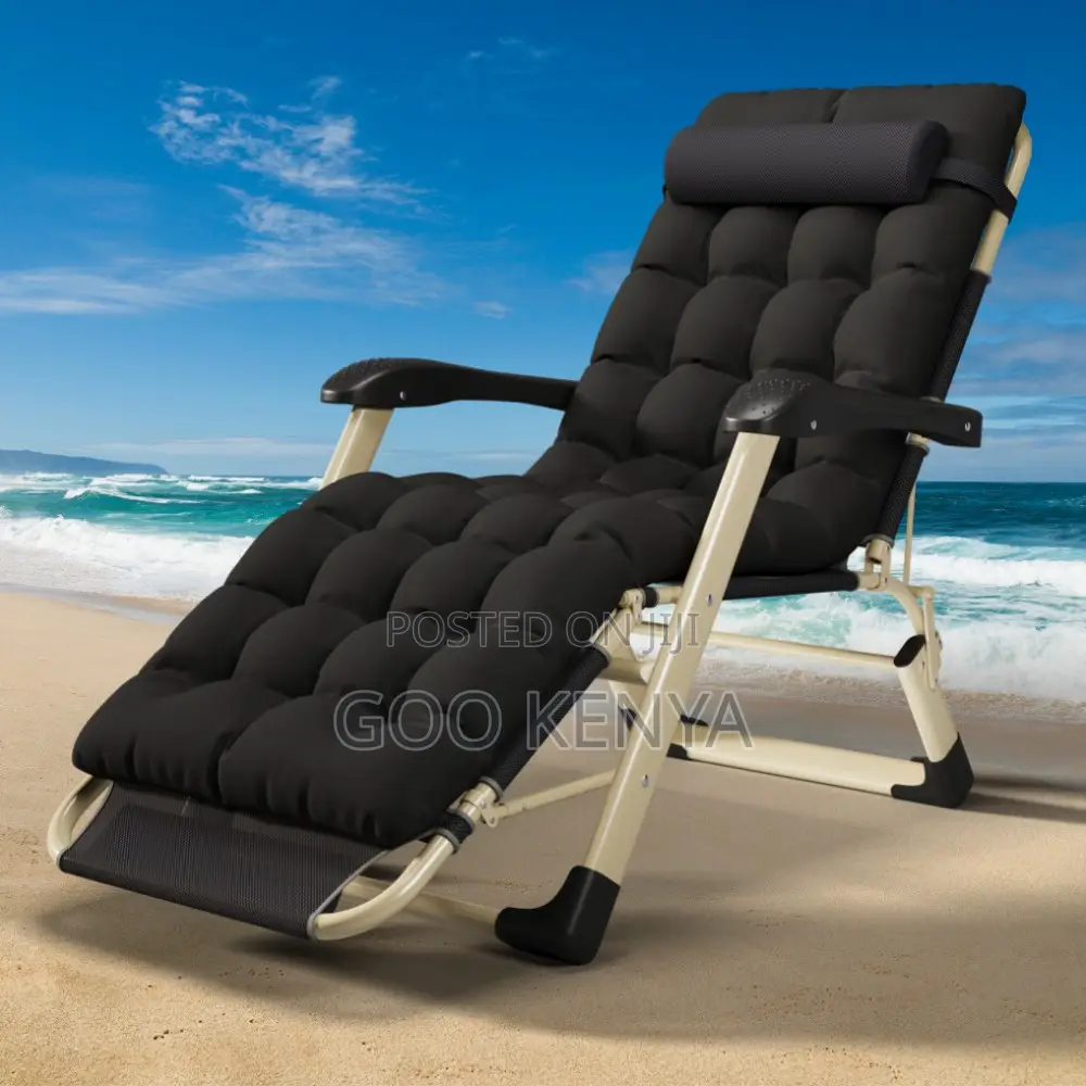 Home Chair; Foldable Soft-cushioned Zero Gravity Lounge Chair