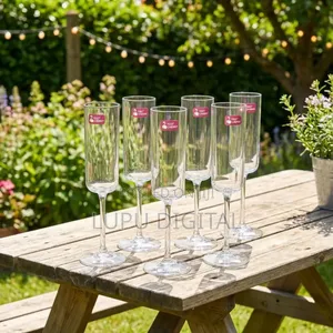 *Champagne Flute Glasses*
Comes as a Set of 6 Pcs.
Capacity 175ml