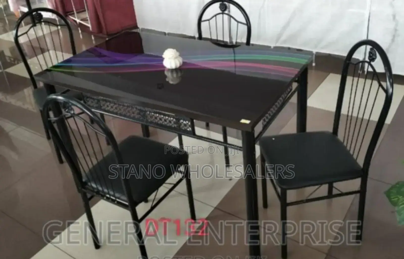 Top Glass New - 4 Sitter Dining Table
