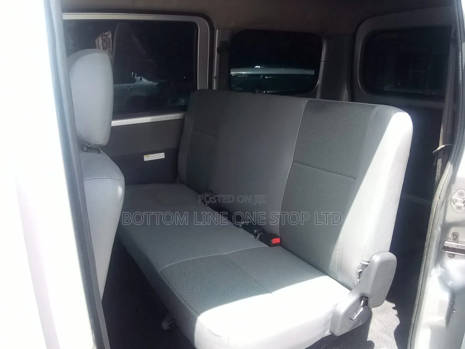 Toyota TownAce 2018 Silver