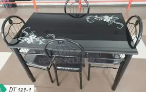 Top Flowered. New Four 4 Sitter Dining Table
