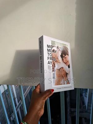 Dummy Books - thumbnail 2