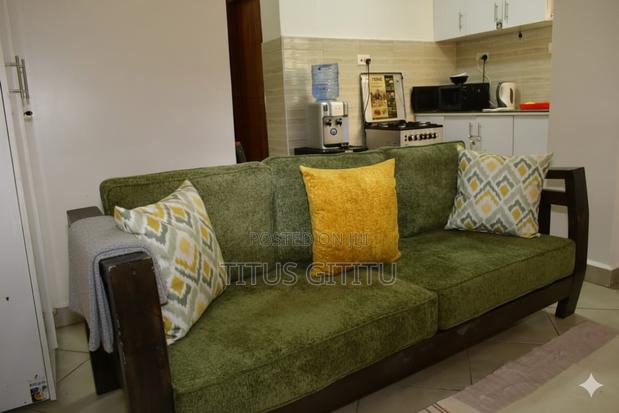 Getaway Studio Airbnb in Nanyuki | Near Town Scenery | KSH 3000