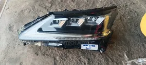Headlight Lexus 570