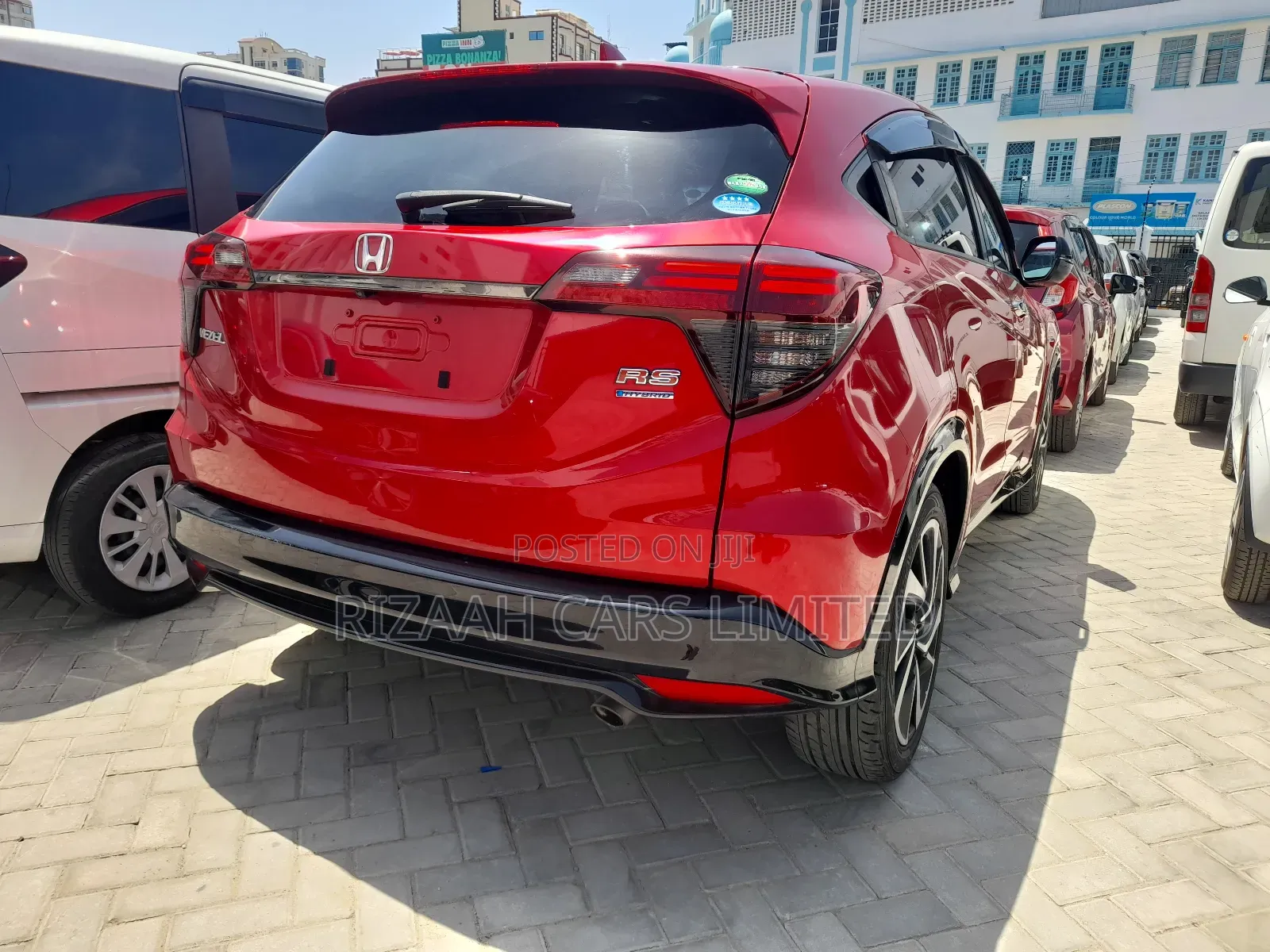 Honda Vezel 1.5 Hybrid 2WD 2018 Red