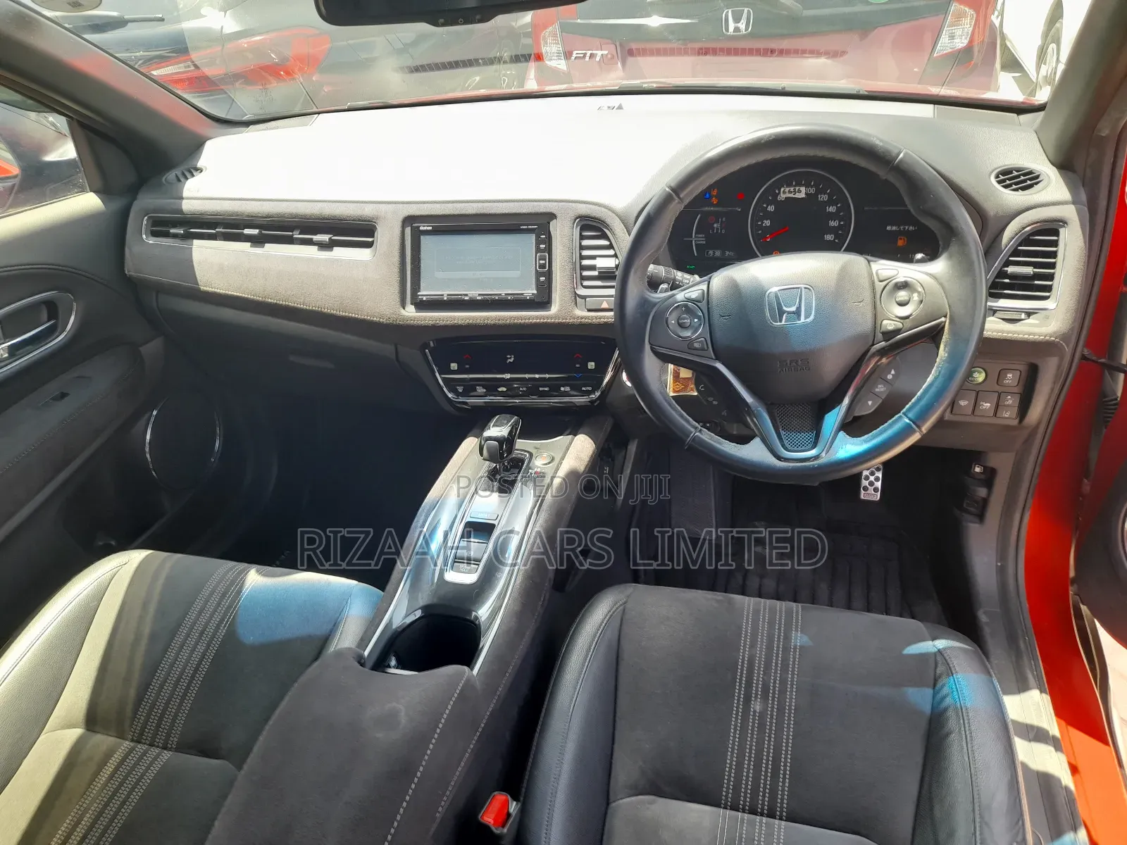 Honda Vezel 1.5 Hybrid 2WD 2018 Red
