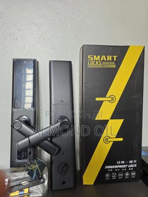 Tuya Smart App Automatic Fingerprint Recognition Security Door Lock - main view