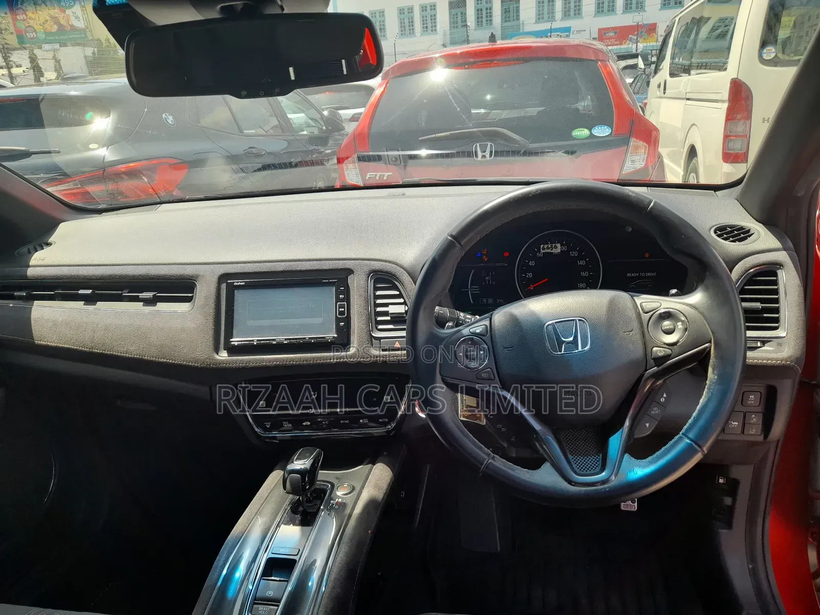 Honda Vezel 1.5 Hybrid 2WD 2018 Red