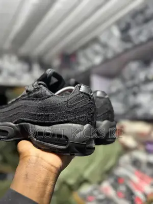 Levis X Airmax 95