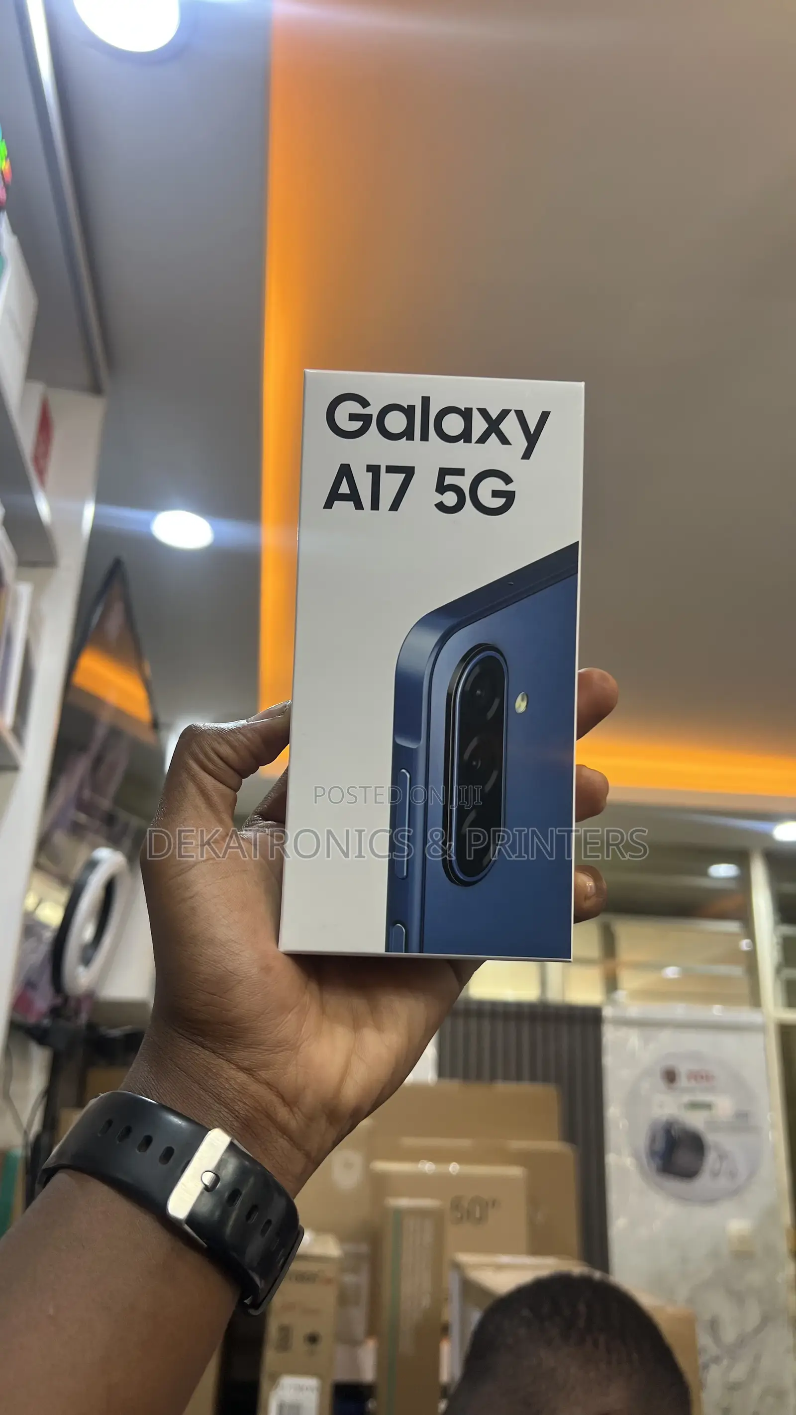 New Samsung Galaxy A17 5G 256 GB Blue