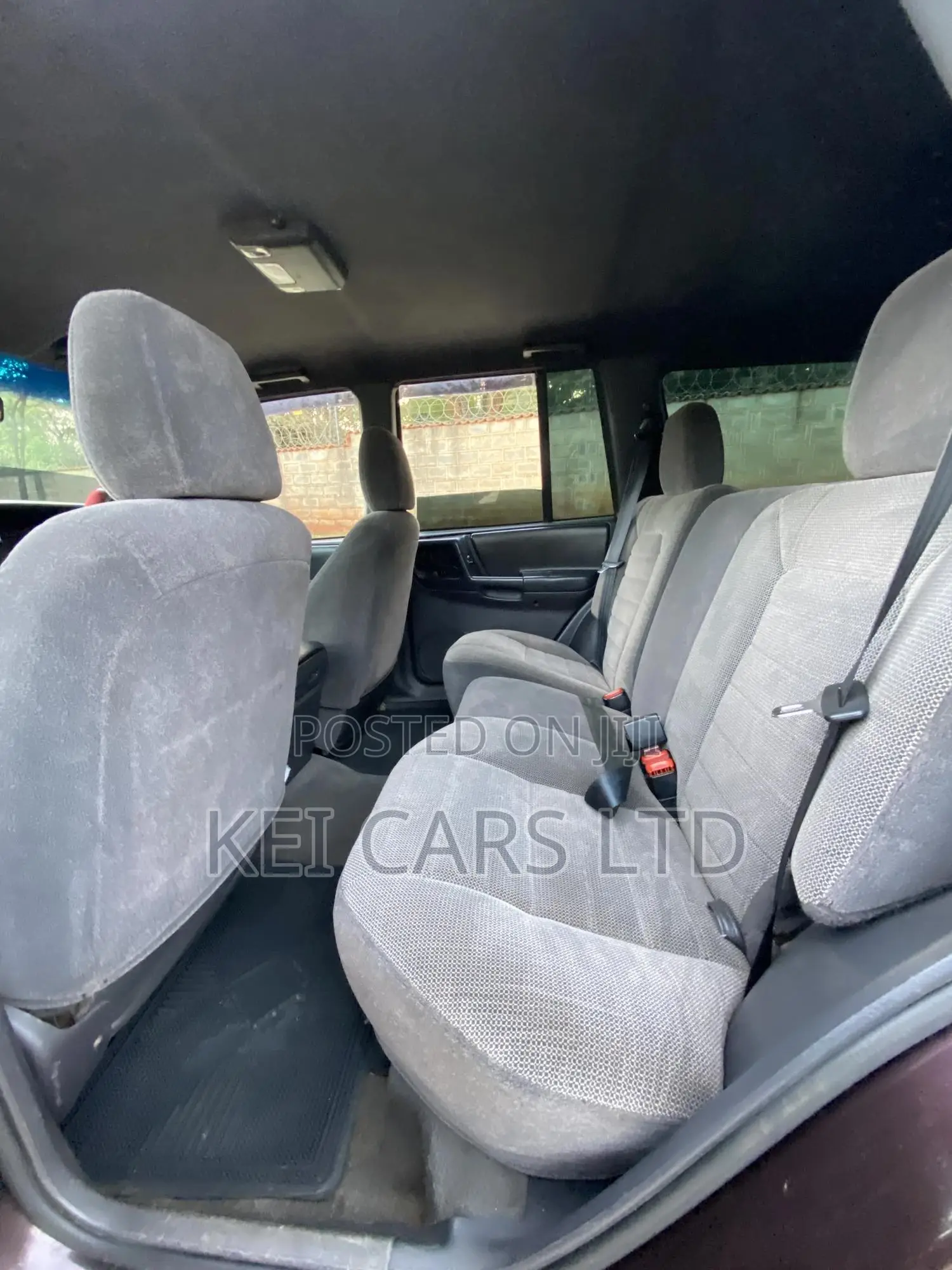Jeep Grand Cherokee 1997 Maroon