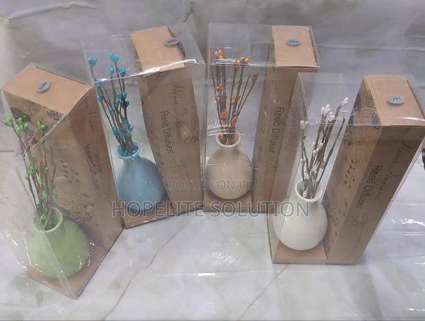 Decorative Flowers Glass or Ceramic Vase Reed Diffuser - thumbnail 3