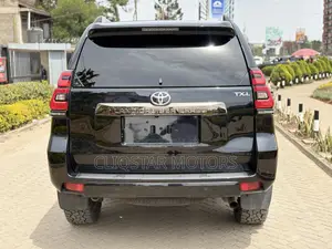 Toyota Land Cruiser Prado 2.7 2021 Black